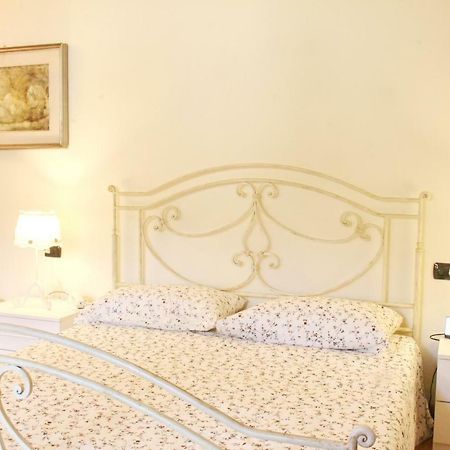 Villa Milena Arese Ngoại thất bức ảnh