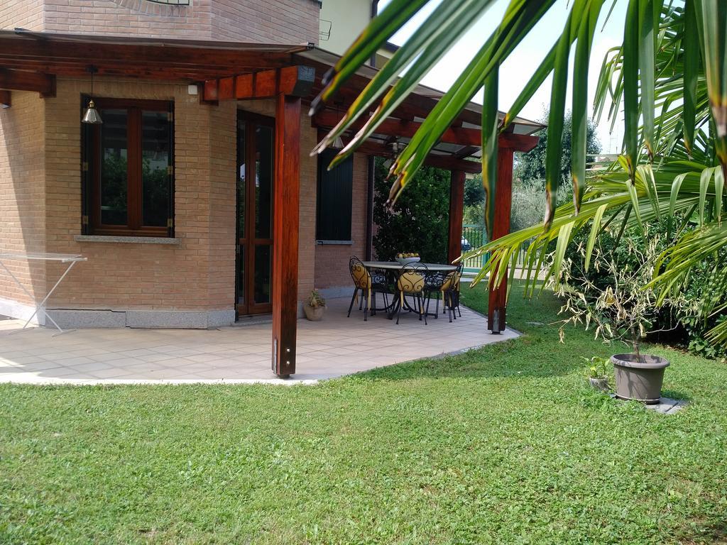 Villa Milena Arese Ngoại thất bức ảnh
